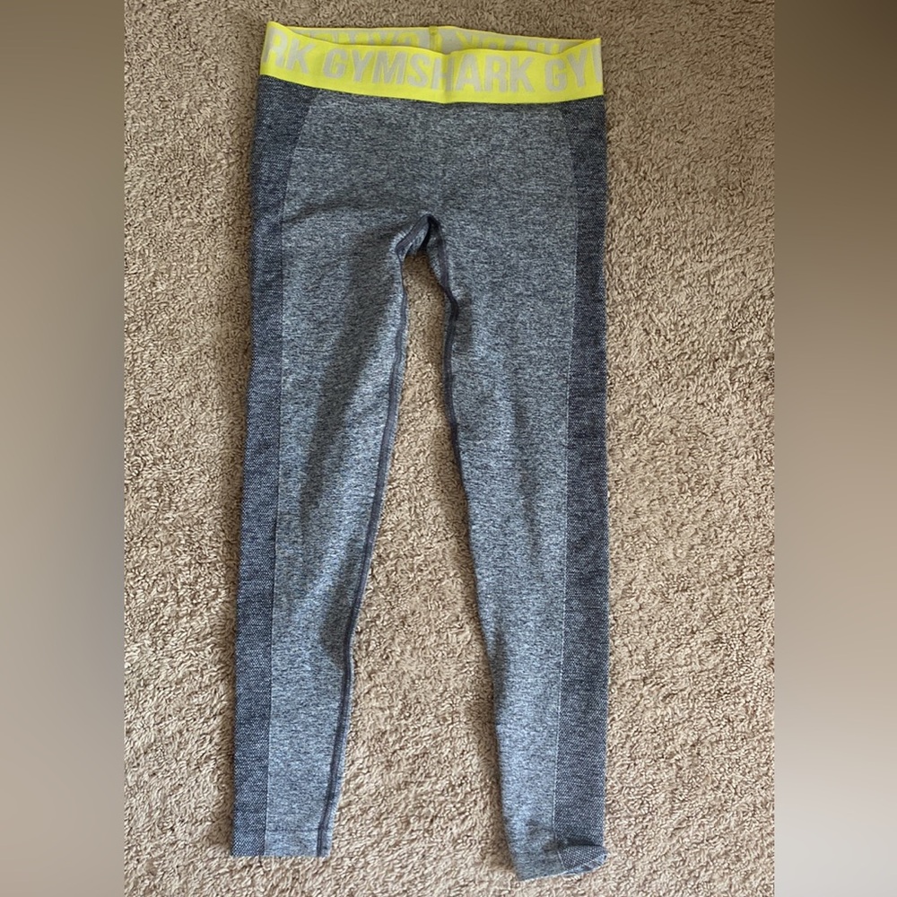 Great shape. no flaws. only worn once